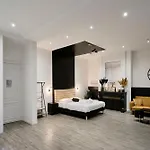 Appartamento Ng Suitehome Balnéo Collège *
