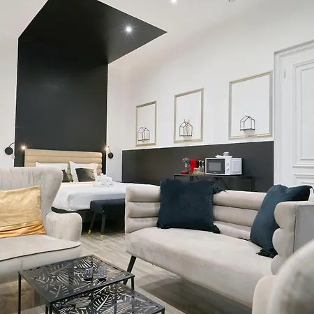 Apartment Ng Prestige - Lille I Centre I College - Balneo - Netflix - Wifi *