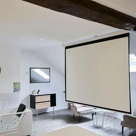 Ng Prestige - Lille I Centre I College - Balneo - Netflix - Wifi Apartment